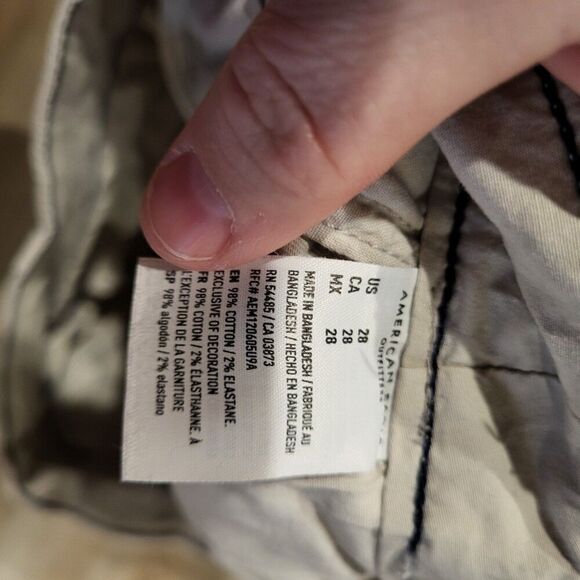 American Eagle Outfitters Classic Fit 7" Inseam Flat Front Shorts Men's Size 28 - Picture 4 of 7